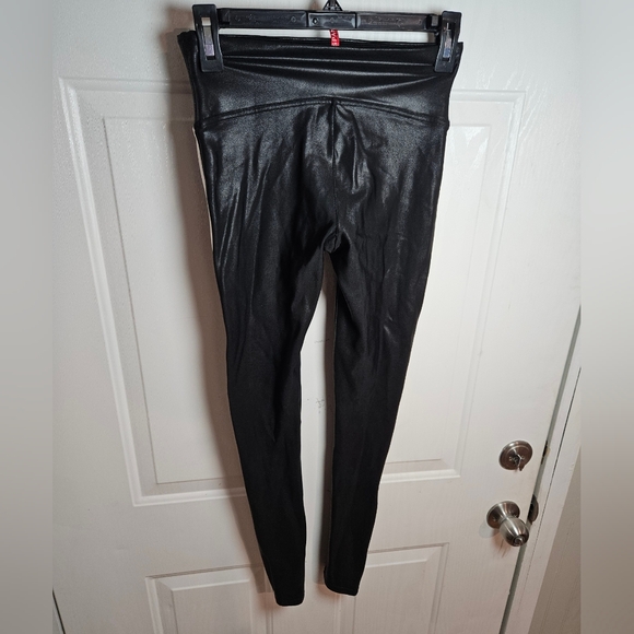 Spanx Faux Leather High Rise Leggings Small - Picture 3 of 5